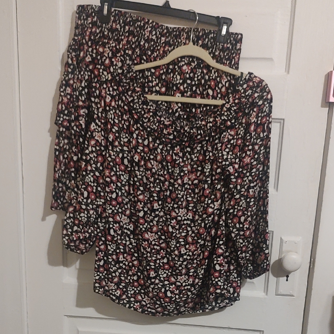 Lane Bryant Black And Pink Floral Top